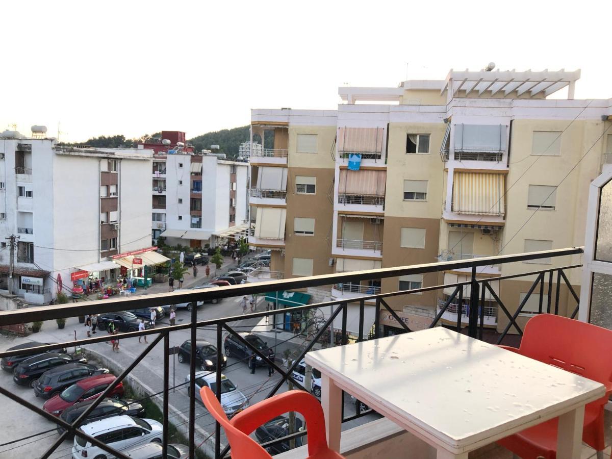הימארה Center Hotel Pirro מראה חיצוני תמונה