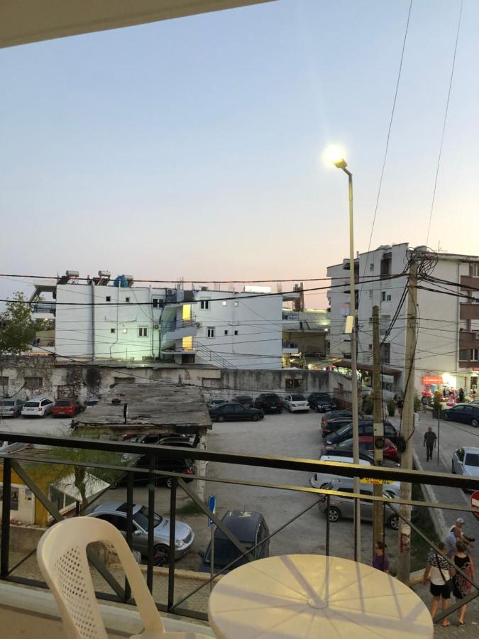 הימארה Center Hotel Pirro מראה חיצוני תמונה